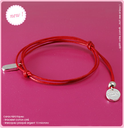 Amazonia-red-wrist
